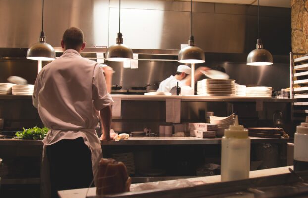 Método FIFO en restaurantes: Guía para evitar pérdidas de inventario